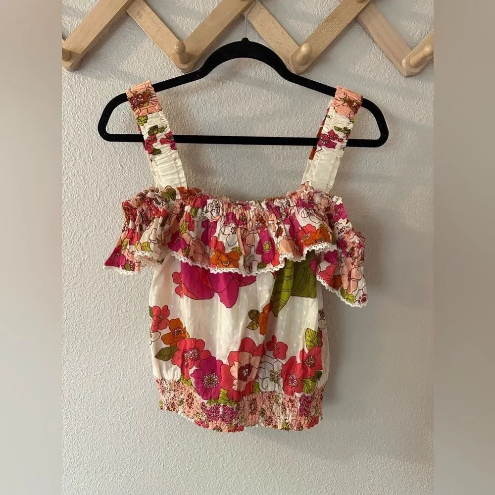 Anthropologie Love the Label Imogene Ruffle Top Sz L